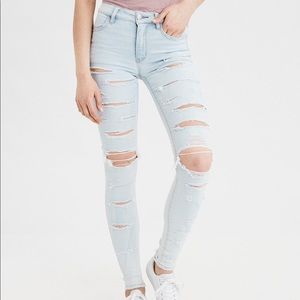 AE High-waisted light wash jegging